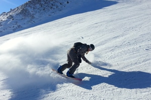 Es el momento de los deportes de invierno, ¿conoces sus beneficios?
